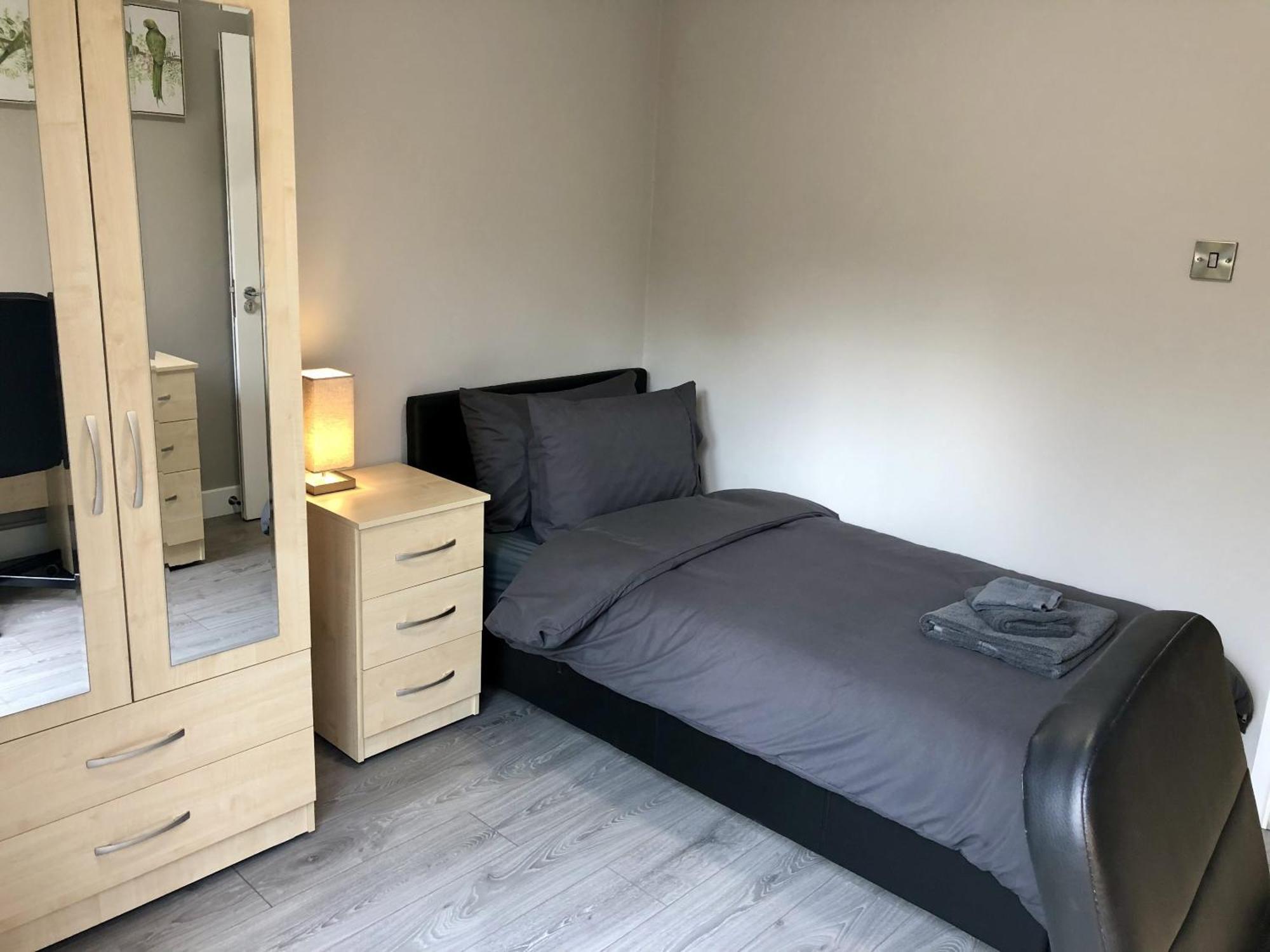 Holiday home Executive Or Large Family 5-bed House - Hosted By Hutch Lifestyle Coventry